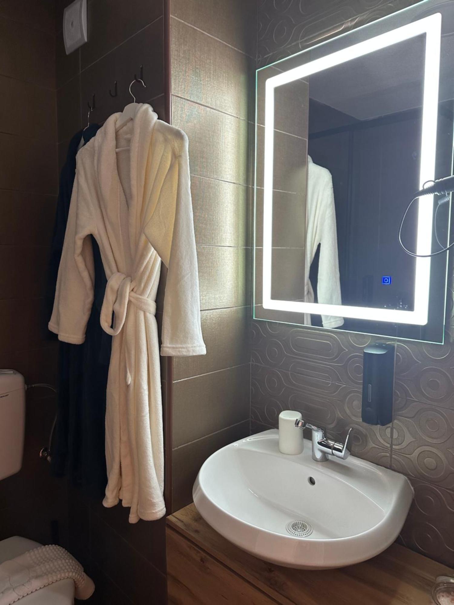 Apartman Viktorija Zabljak  Ngoại thất bức ảnh